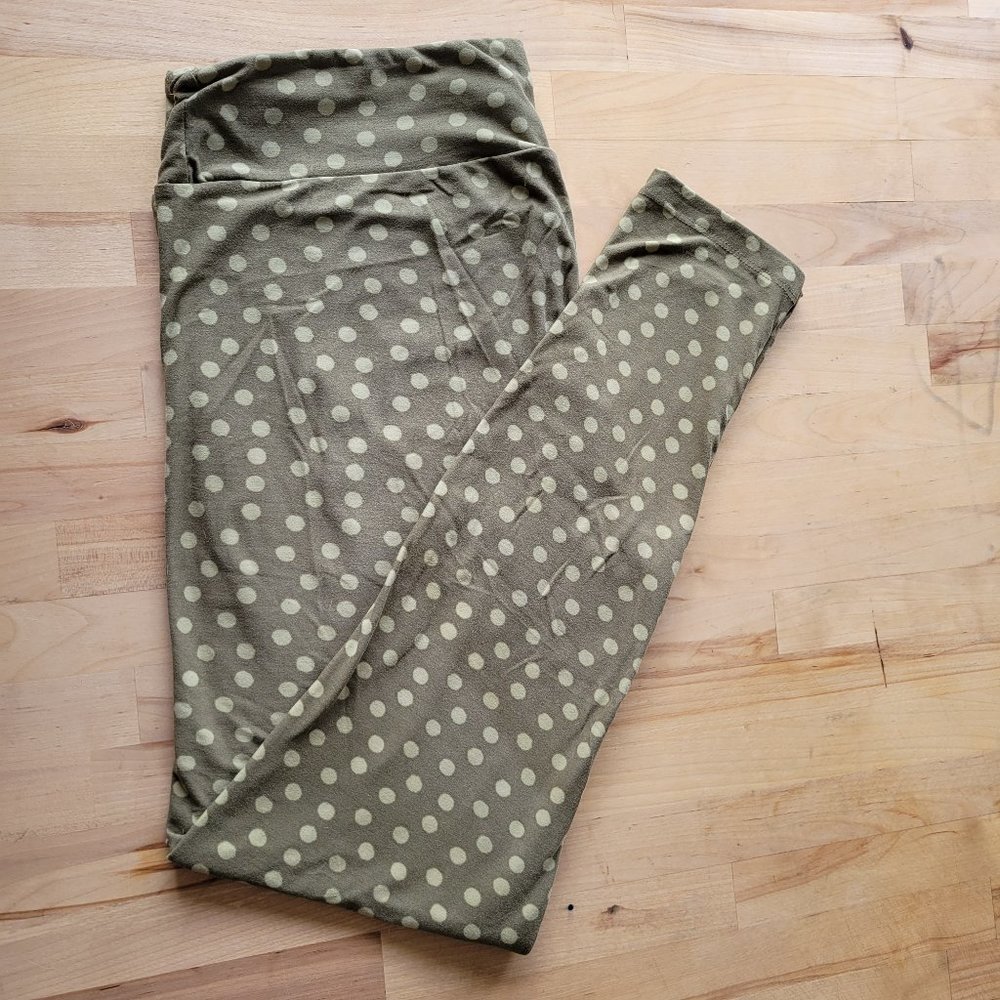 NWOT - Vintage LLR HTF TC Olive Polka Dot Leggings